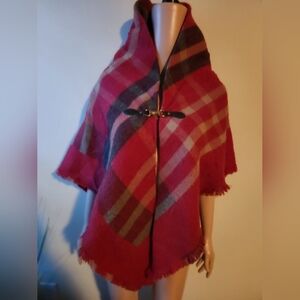 Thick winter rider Shawl Medium Red plaid Worn once